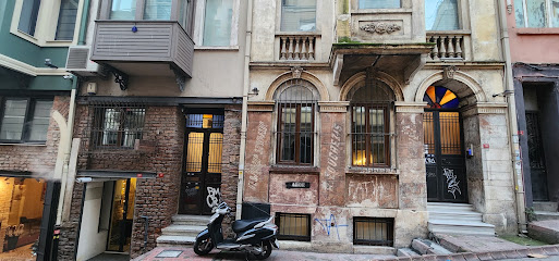 Rooms Galata Gay-Friendly Hotels in Istanbul – GayOut Guide
