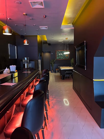 Daddy's Bar