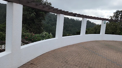 Auckland's Waitakere Estate Hotels in Auckland – GayOut Guide