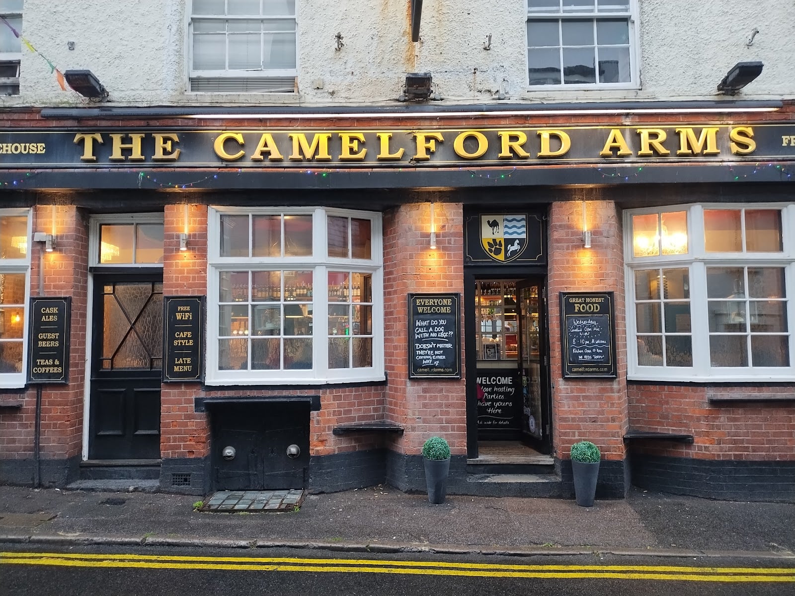 The Camelford Arms Bars & Clubs in Brighton – GayOut Guide