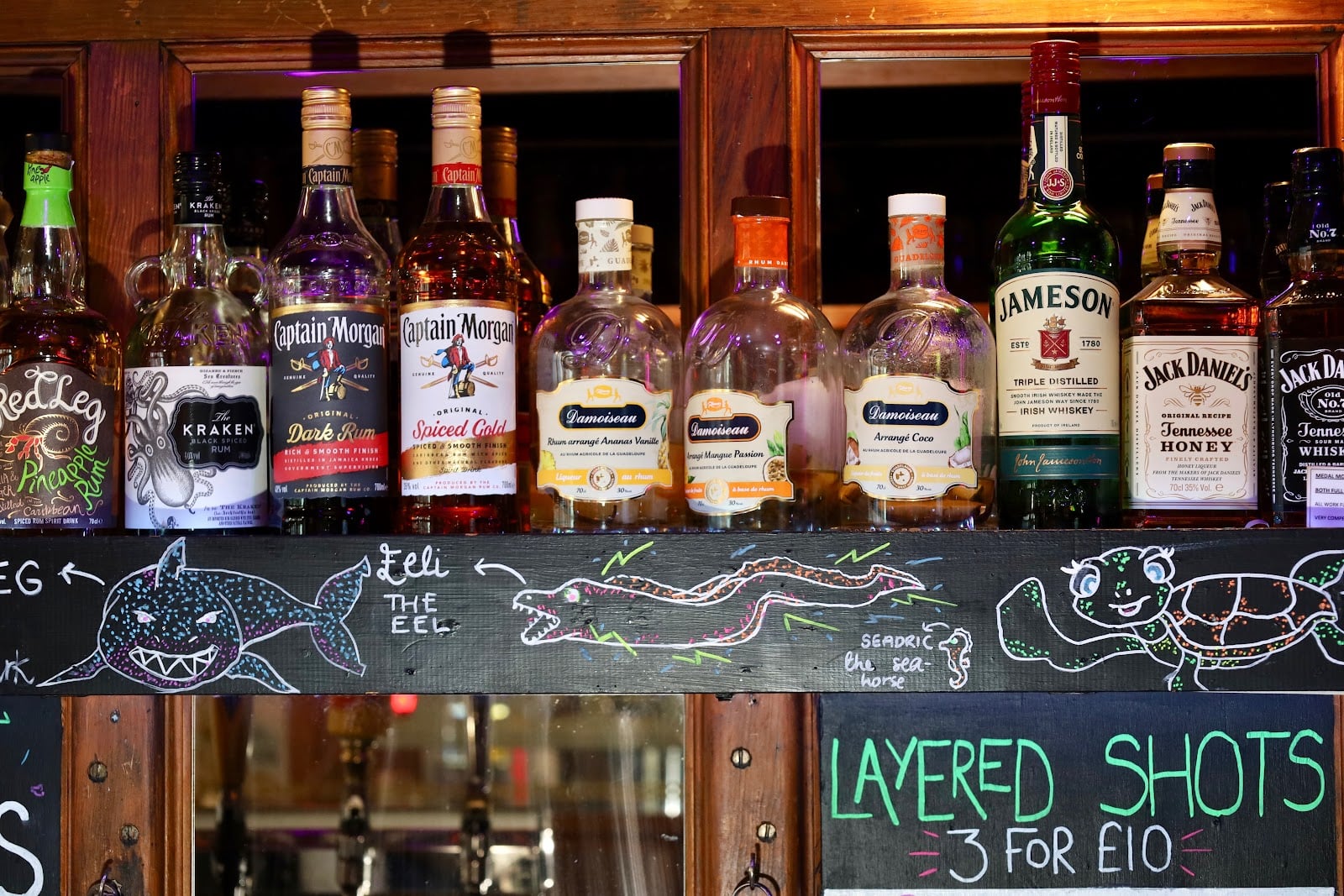 The Marine Tavern Bars & Clubs in Brighton – GayOut Guide