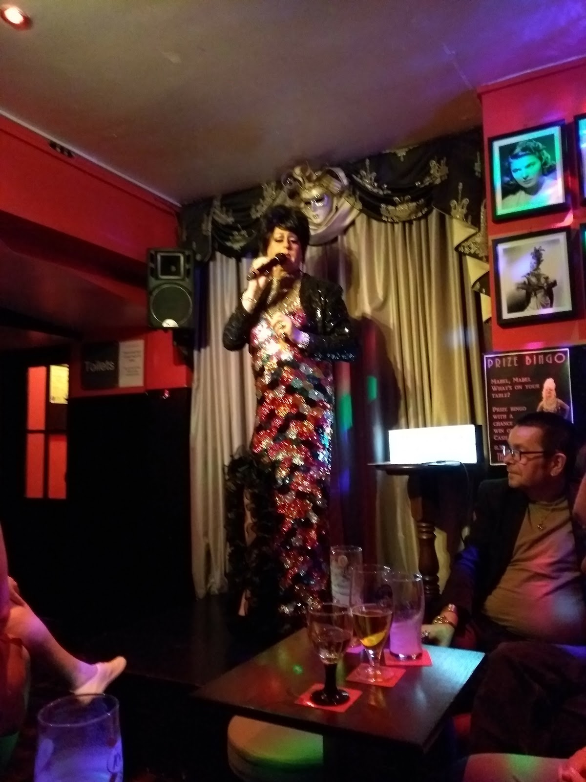 The Grosvenor Bar Bars & Clubs in Brighton – GayOut Guide