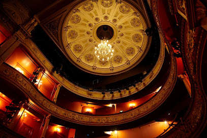 Duke of Yorks Theatre Entertainment in London – GayOut Guide