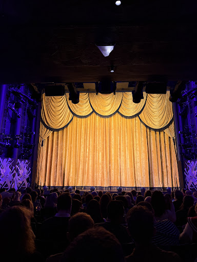 Trafalgar Theatre Entertainment in London – GayOut Guide