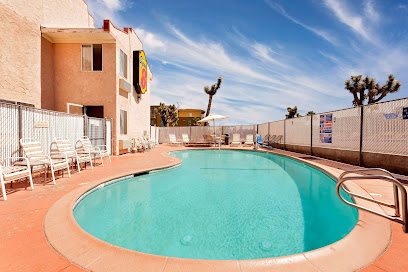 Super 8 by Wyndham Yucca Valley / Joshua Tree