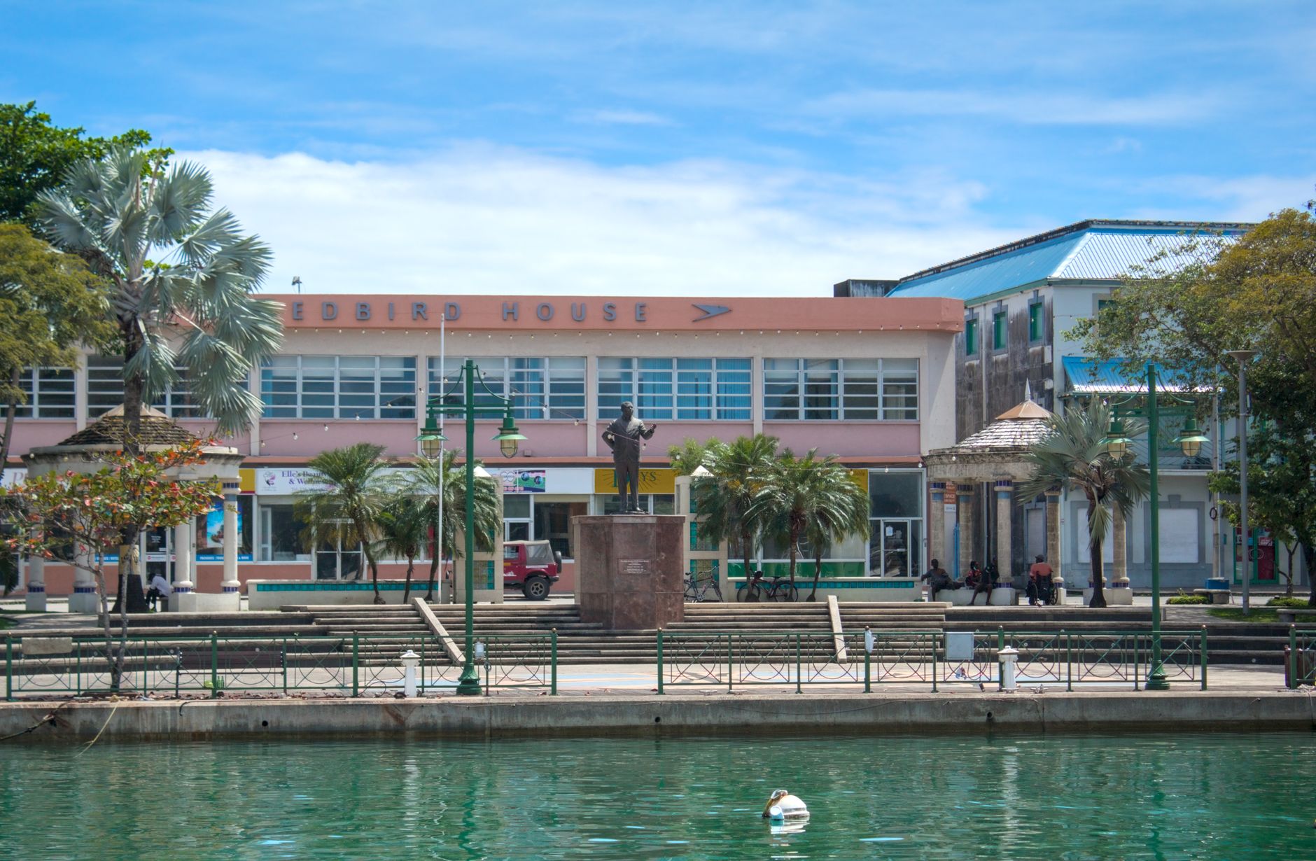 Island Inn Hotel