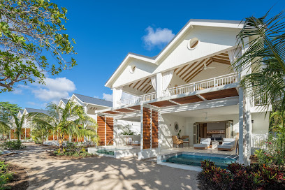 Sandals Halcyon Beach Hotel
