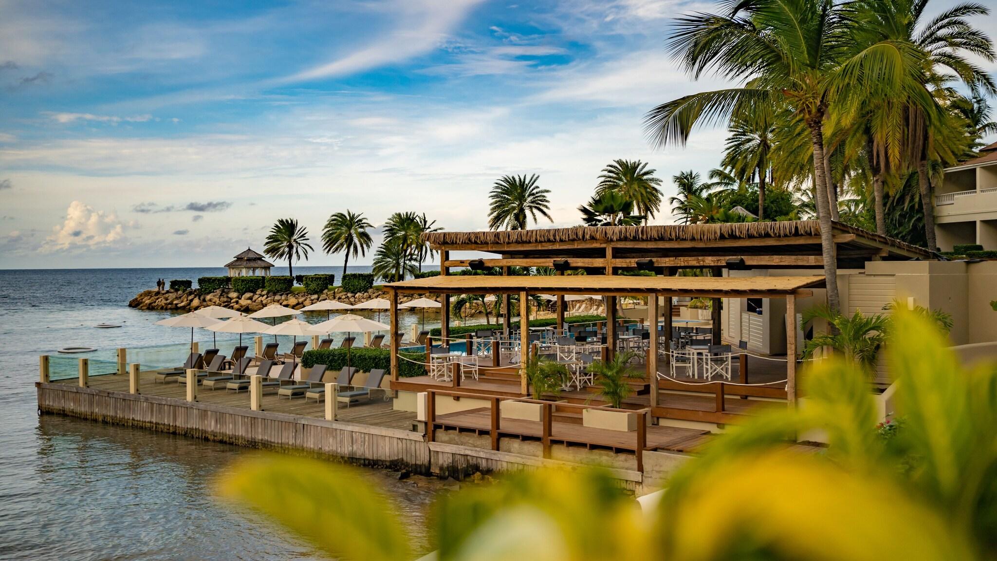 Blue Waters Resort and Spa
