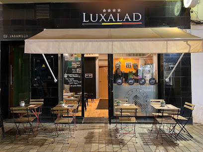 Luxalad Salad Bar Málaga centro