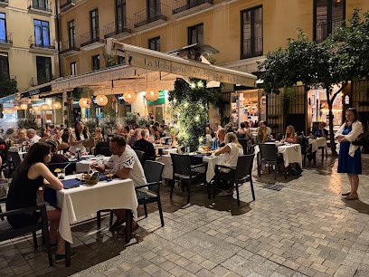 Illari Vinos y Tapas