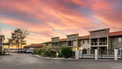 Best Western Plus Lake Front Hotel