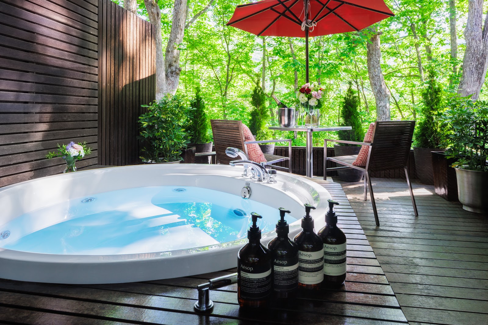 Hotel La Neige Higashikan Hotels in Hakuba – GayOut Guide