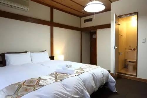 Snowlines Lodge Hotels in Hakuba – GayOut Guide