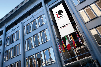 Iq Hotel Roma Hotels in Rome – GayOut Guide
