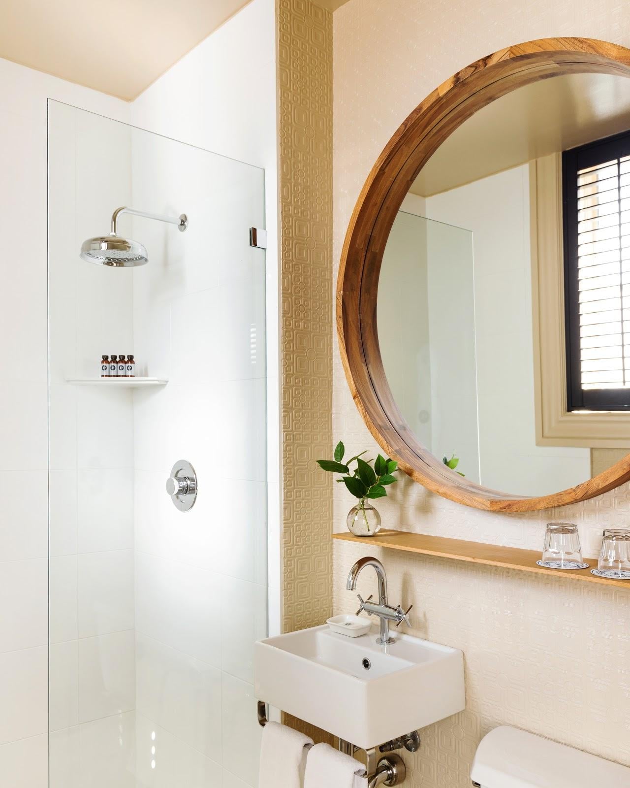 Mystic Hotel Hotels in San Francisco – GayOut Guide