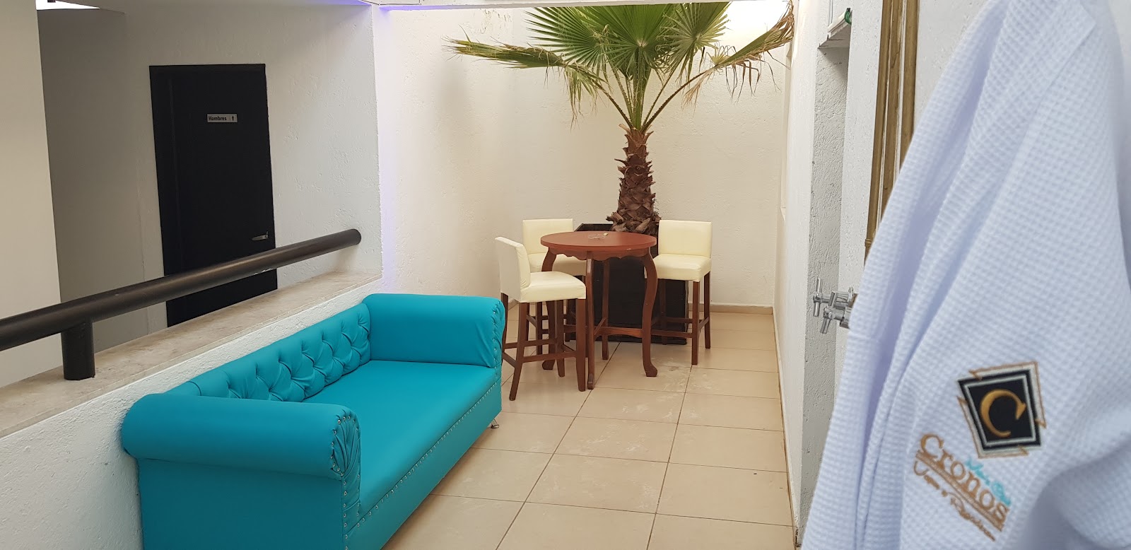 Cronos Spa (Cronos Men's Club)