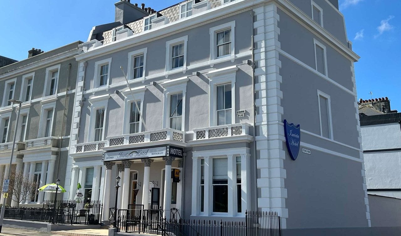 Invicta Hotel