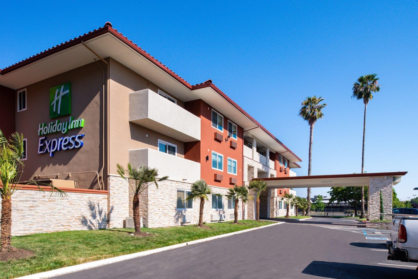 Holiday Inn Express Santa Rosa North