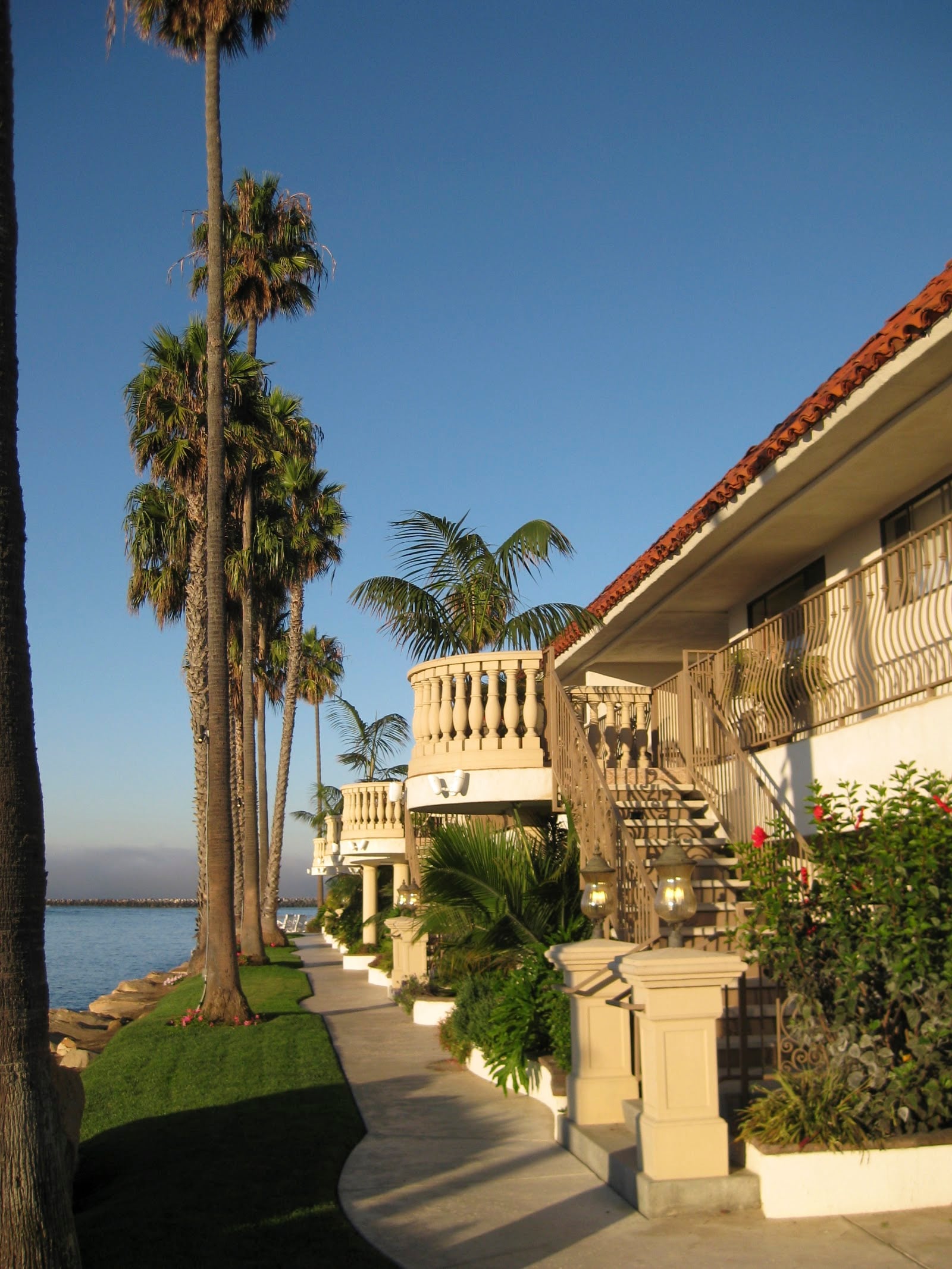 Oceanside Marina Suites