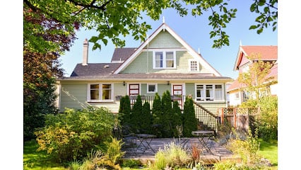 Ocean Island Suites   Hotels in Victoria – GayOut Guide