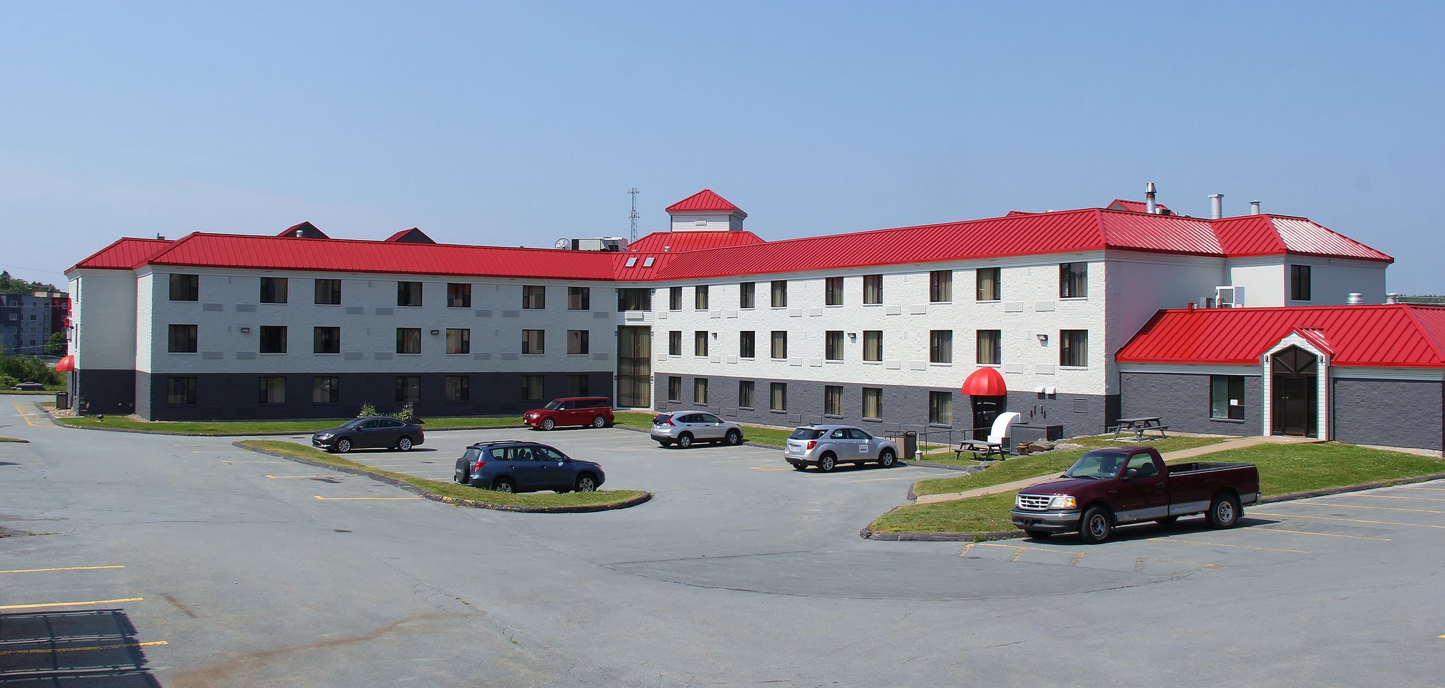Chateau Bedford Hotels in Tulsa – GayOut Guide