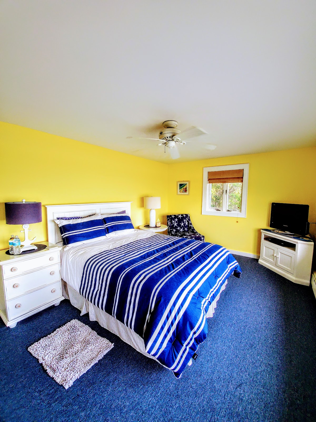 Surfside Inn Hotels in Montauk – GayOut Guide