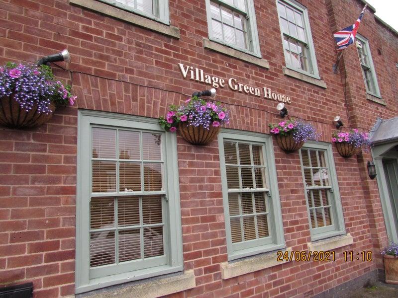 Village Green House Hotels in Dunchurch – GayOut Guide