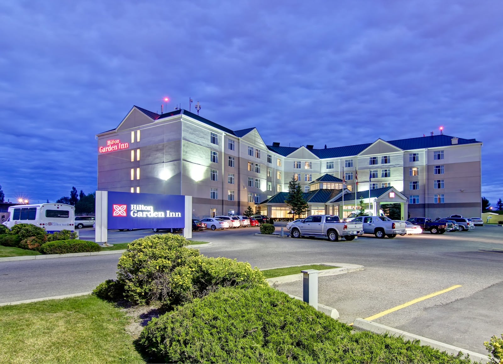 Hilton Garden Inn Calgary Airport Hotels in Calgary – GayOut Guide
