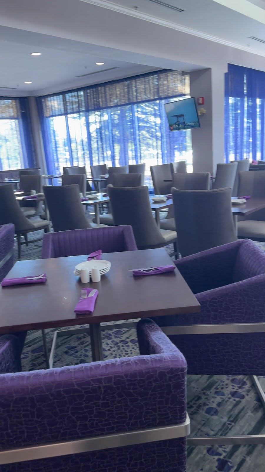 Hilton Garden Inn Calgary Airport Hotels in Calgary – GayOut Guide