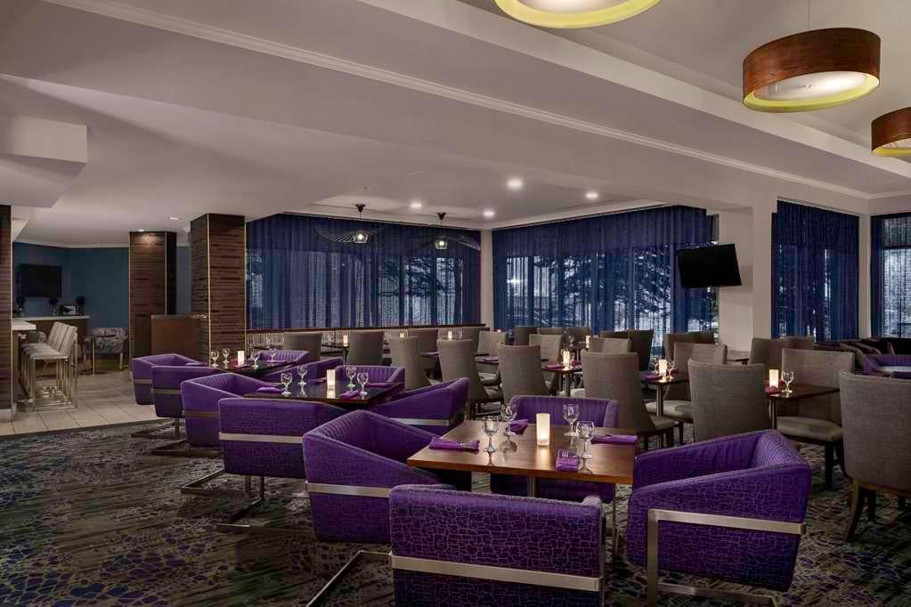 Hilton Garden Inn Calgary Airport Hotels in Calgary – GayOut Guide