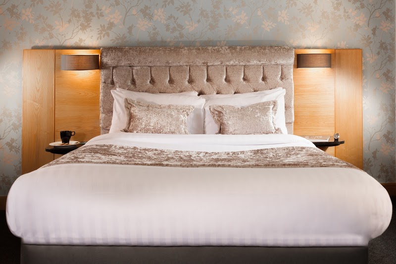 Gateway Motor Inn Hotels in Broken Hill – GayOut Guide