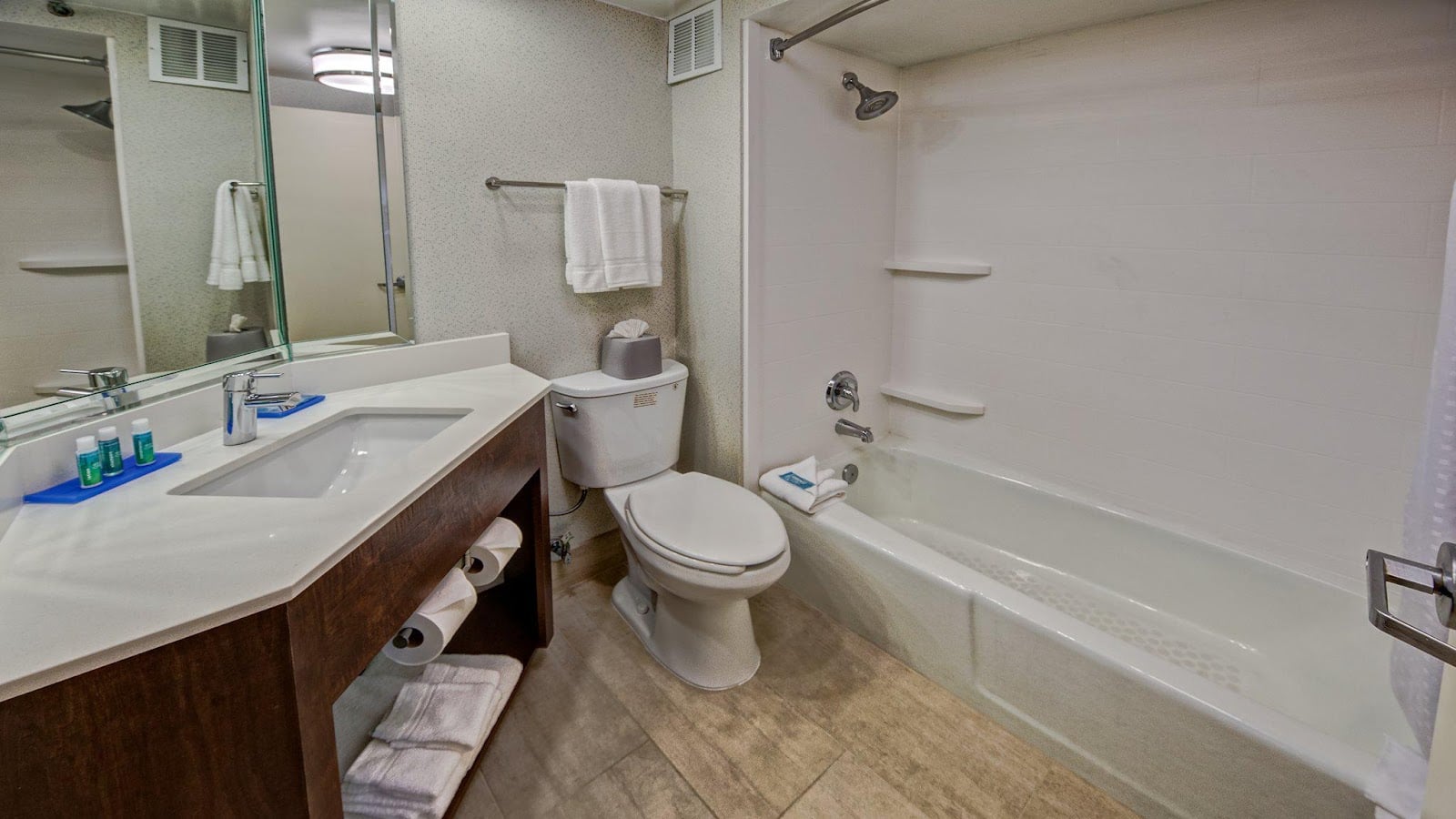 Holiday Inn Express Memphis Medical Center - Midtown Hotels in Memphis – GayOut Guide