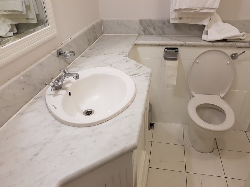 Oakwood Hotel & Apartment Hotels in Brisbane – GayOut Guide