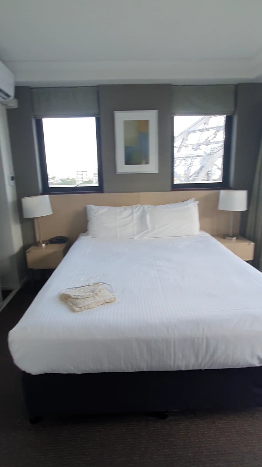 Apartamento Oakwood Hotel & Hotels in Brisbane – GayOut Guide