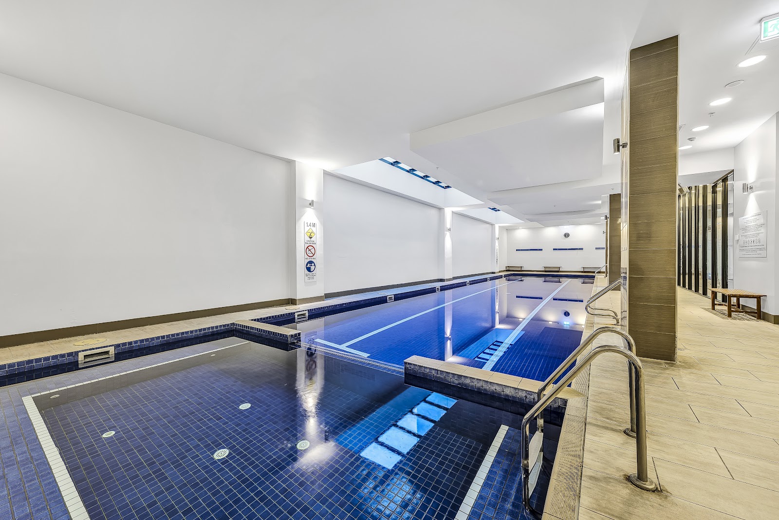 Pegasus Apart'Hotel Hotels in Melbourne – GayOut Guide