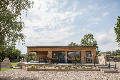 Beech Farm Cottages Hotels in Lincoln – GayOut Guide