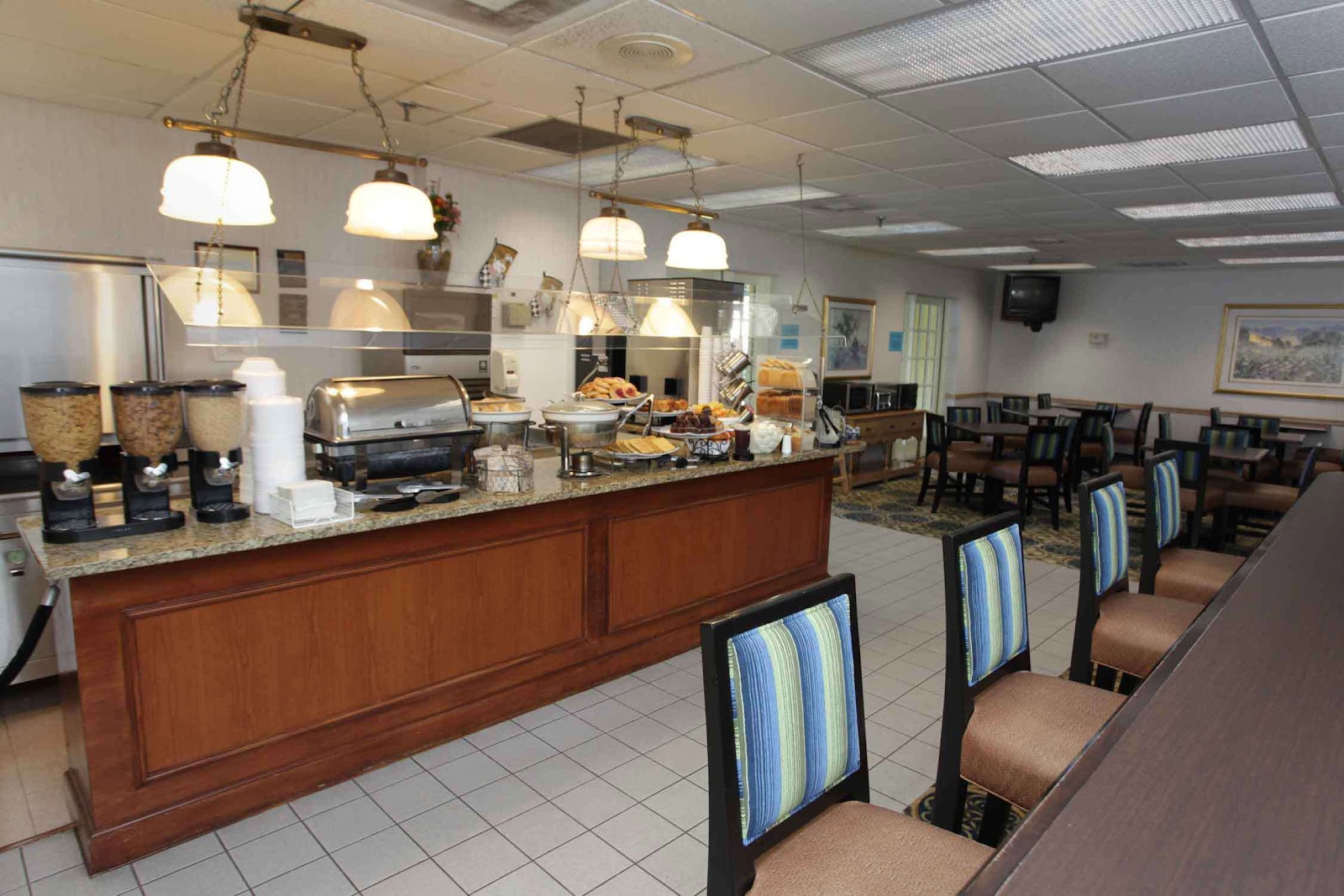 Wyndham Garden Jacksonville Hotels in Jacksonville – GayOut Guide