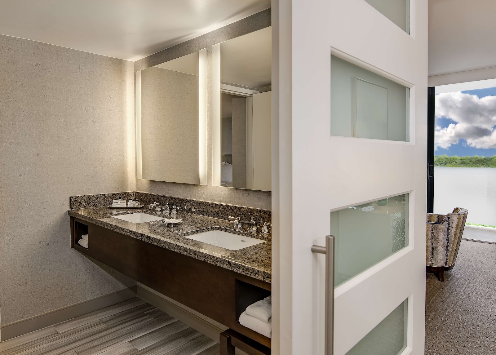 Crowne Plaza Hotels in Charlotte – GayOut Guide