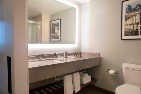 Marriott Hotel Hotels in Winston-Salem – GayOut Guide