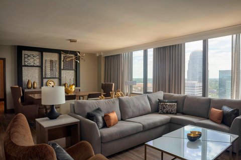 Marriott Hotel Hotels in Winston-Salem – GayOut Guide