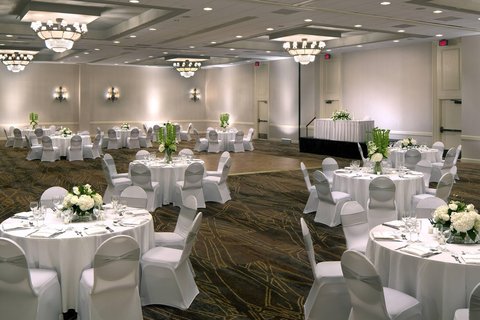 Marriott Hotel Hotels in Winston-Salem – GayOut Guide