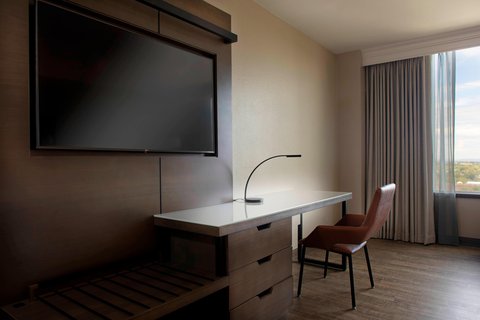 Marriott Hotel Hotels in Winston-Salem – GayOut Guide