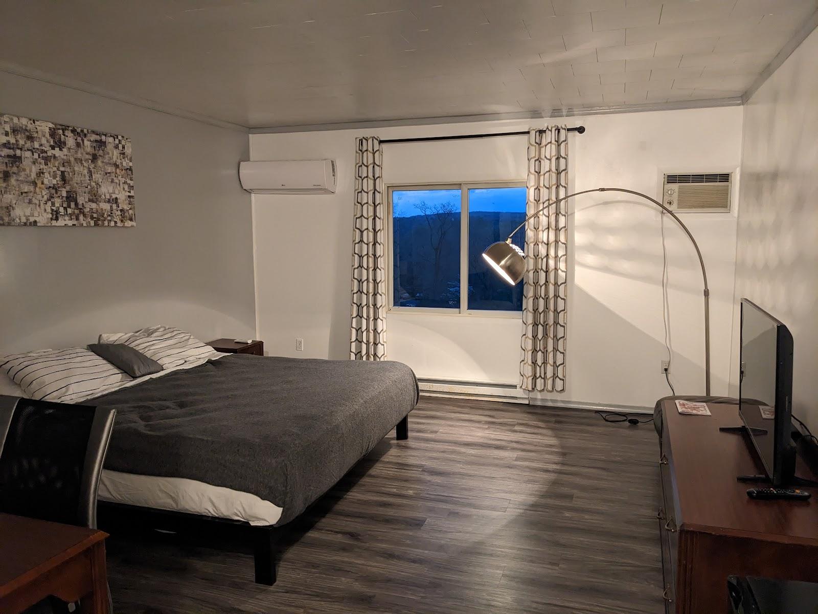 Rainbow Mountain Resort Hotels in East Stroudsburg – GayOut Guide