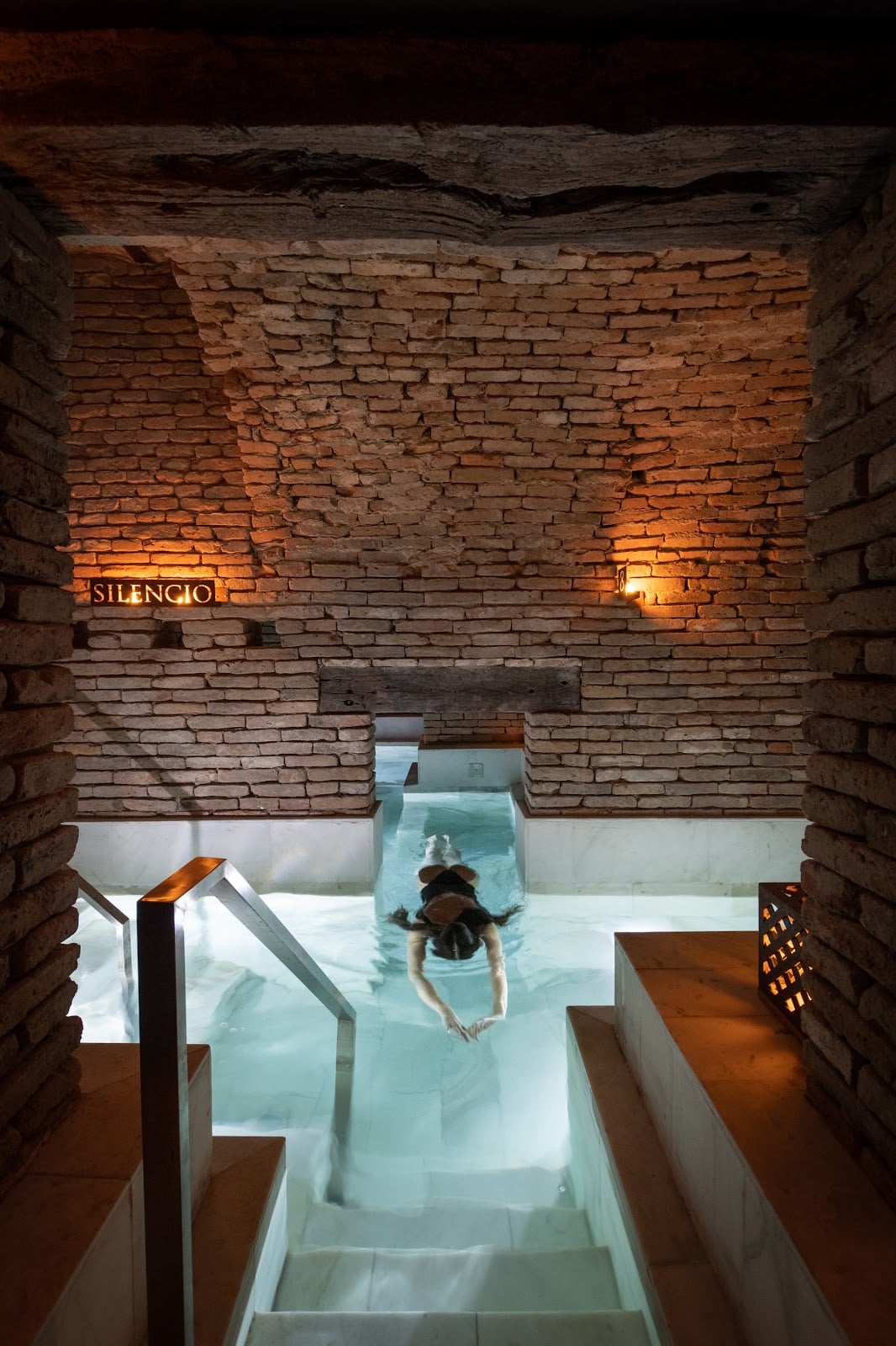 AZUR REAL HOTEL Hotels in Córdoba – GayOut Guide