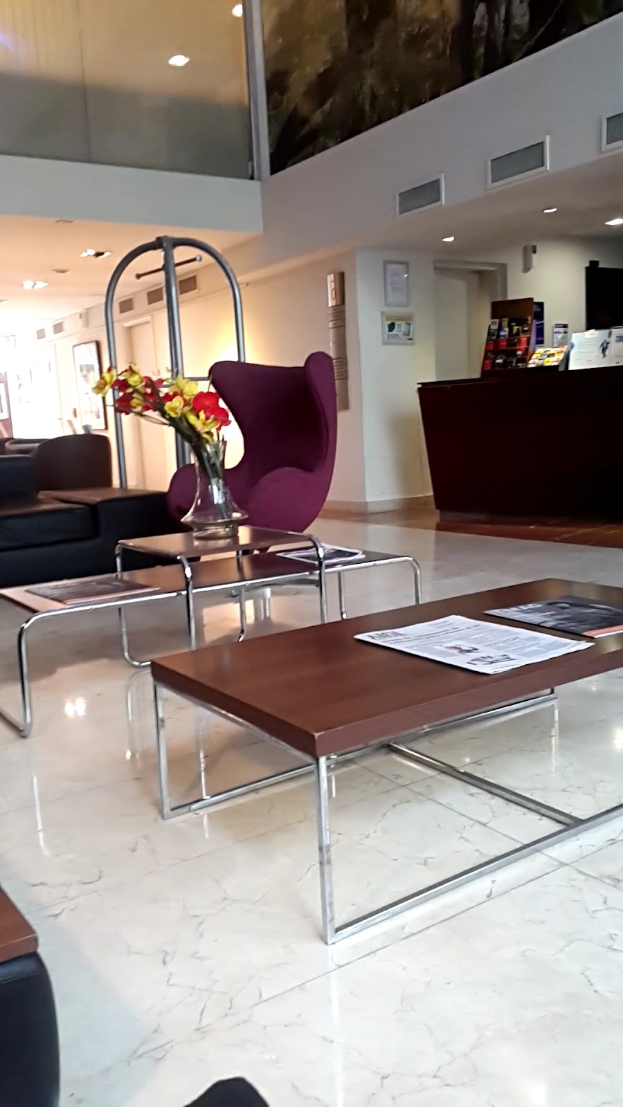 Suítes HOWARD JOHNSON LA CANADA HOTEL & Hotels in Córdoba – GayOut Guide