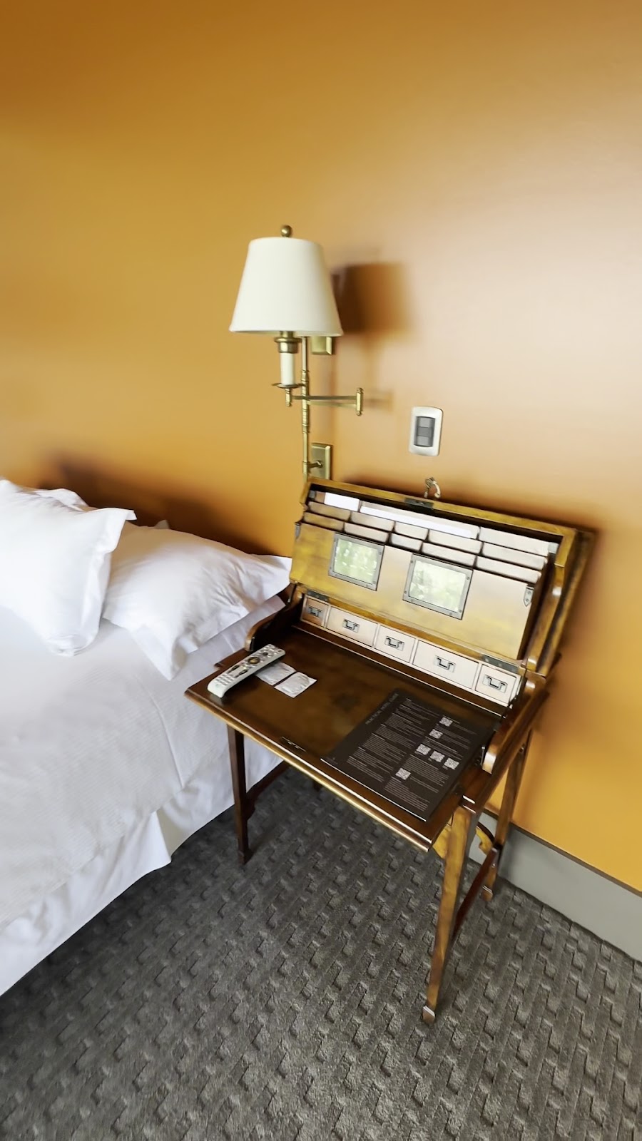 The Singular Patagonia Hotels in Puerto Bories – GayOut Guide
