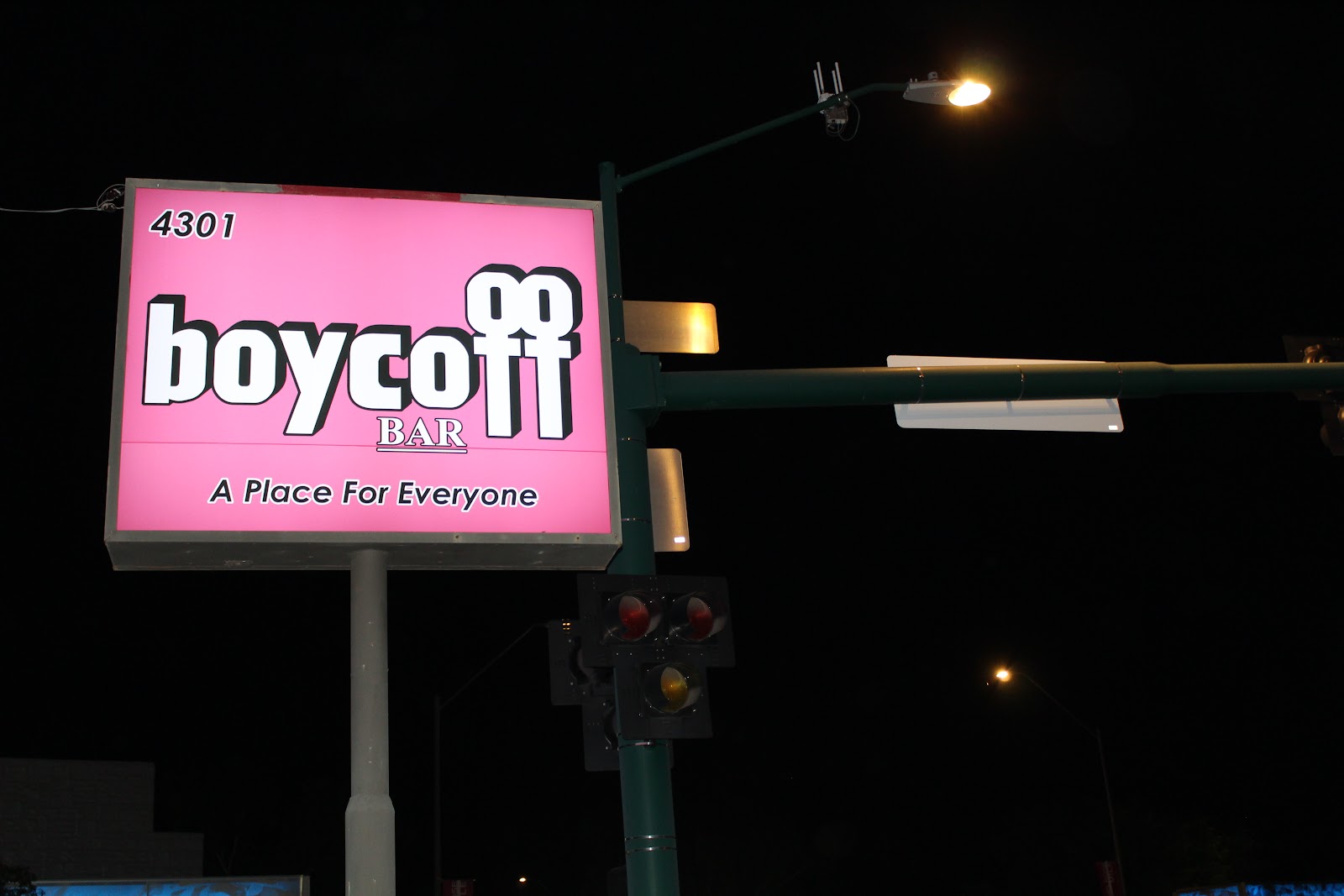 Boycott Bar Bars & Clubs in Phoenix – GayOut Guide