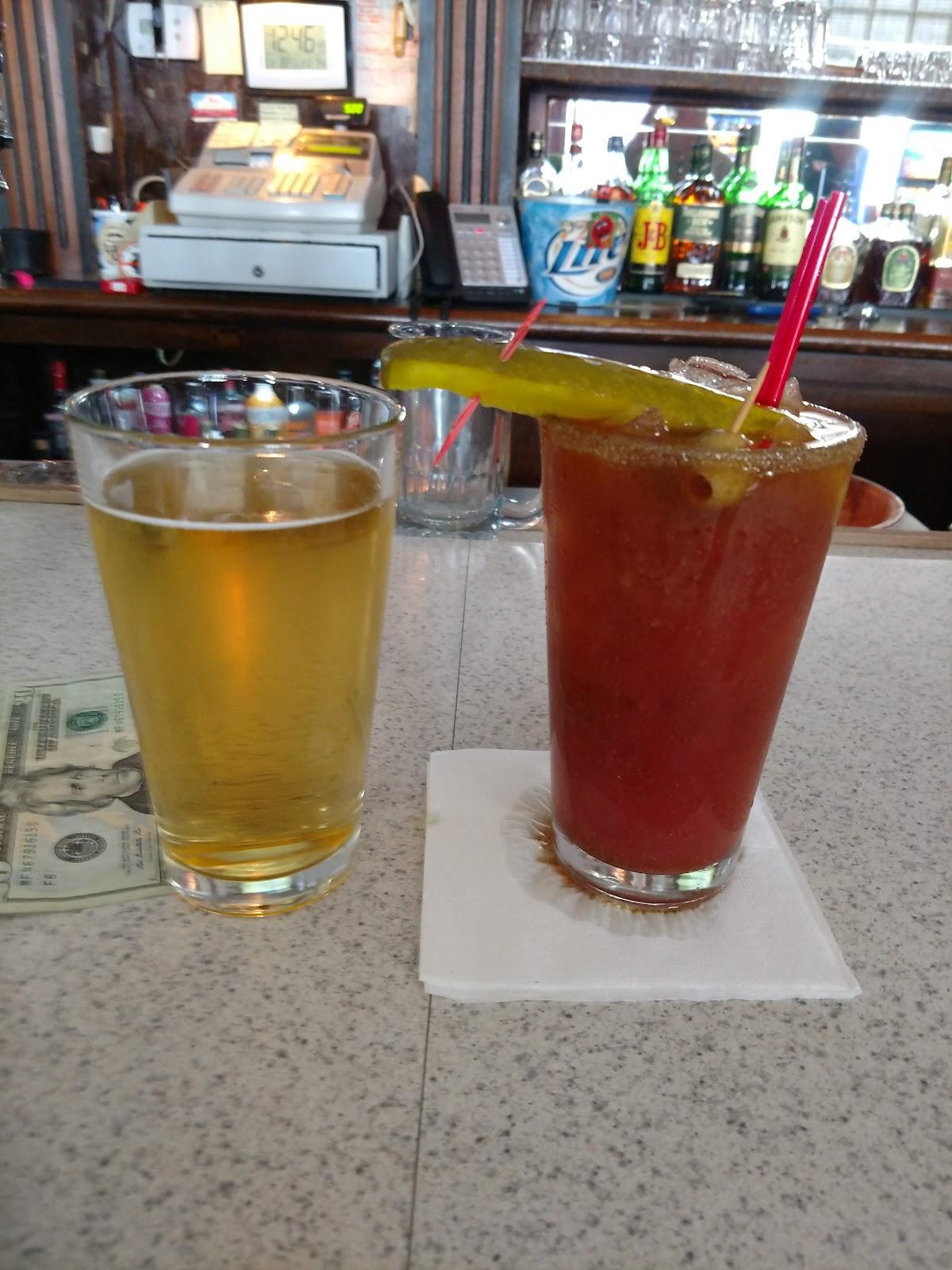 Bobby's Tap Bars & Clubs in Joliet – GayOut Guide