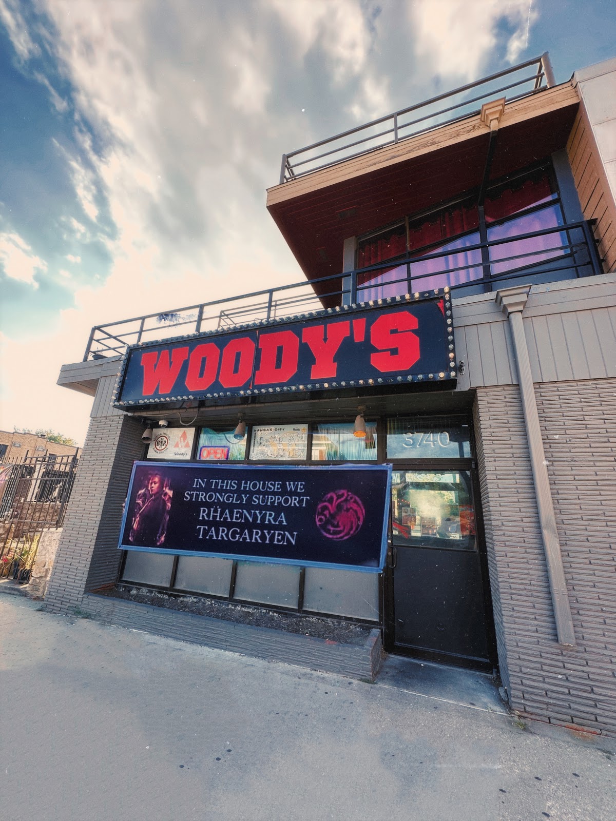 Woodys KC Bars & Clubs in Kansas City – GayOut Guide