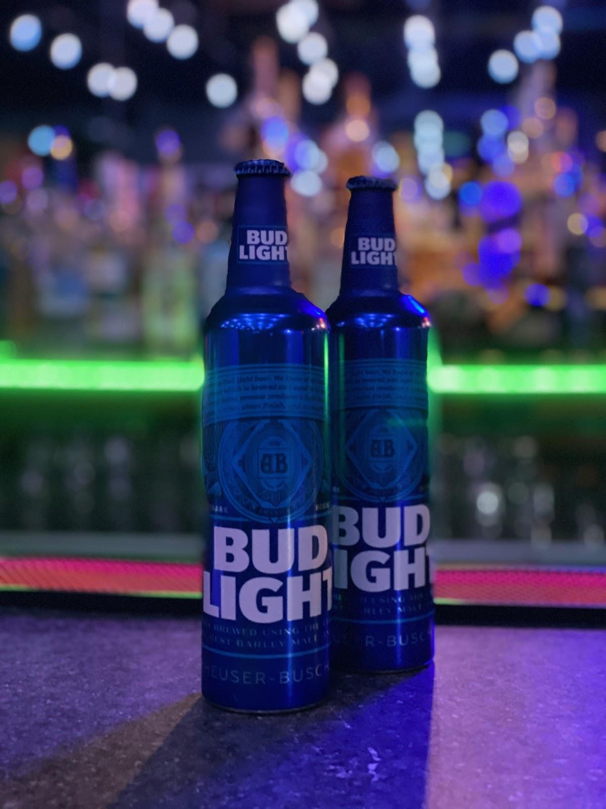 The Parrot Bars & Clubs in Lakeland – GayOut Guide